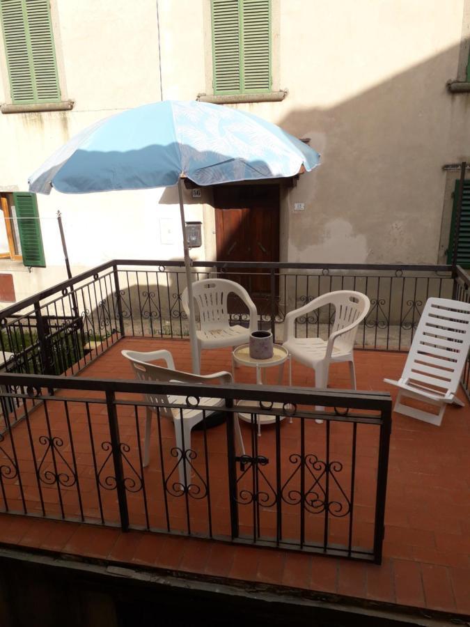 Casa Giuly Lägenhet Vivo dʼOrcia Exteriör bild