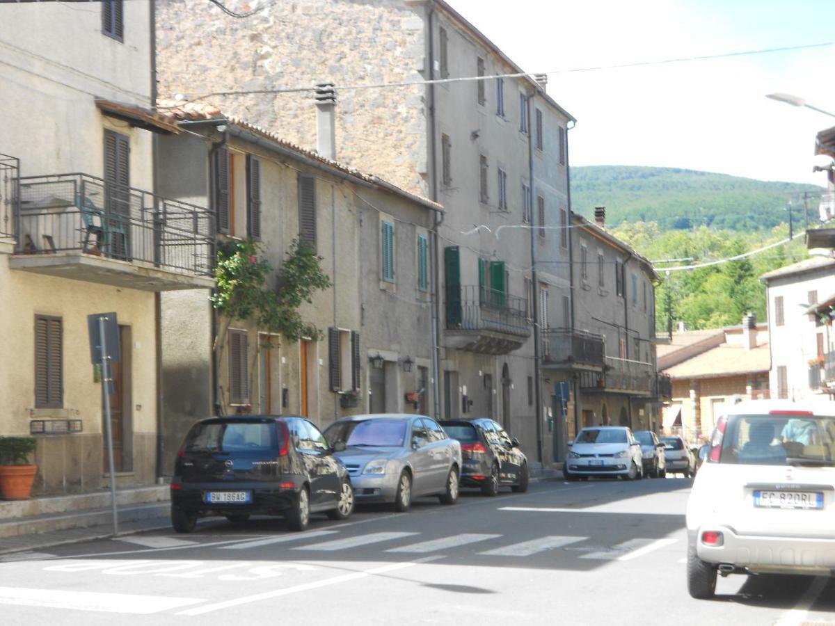 Casa Giuly Lägenhet Vivo dʼOrcia Exteriör bild